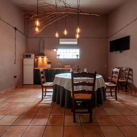 Bodega Andres Iniesta Con Visita Y Cata Villa Fuentealbilla Phòng bức ảnh