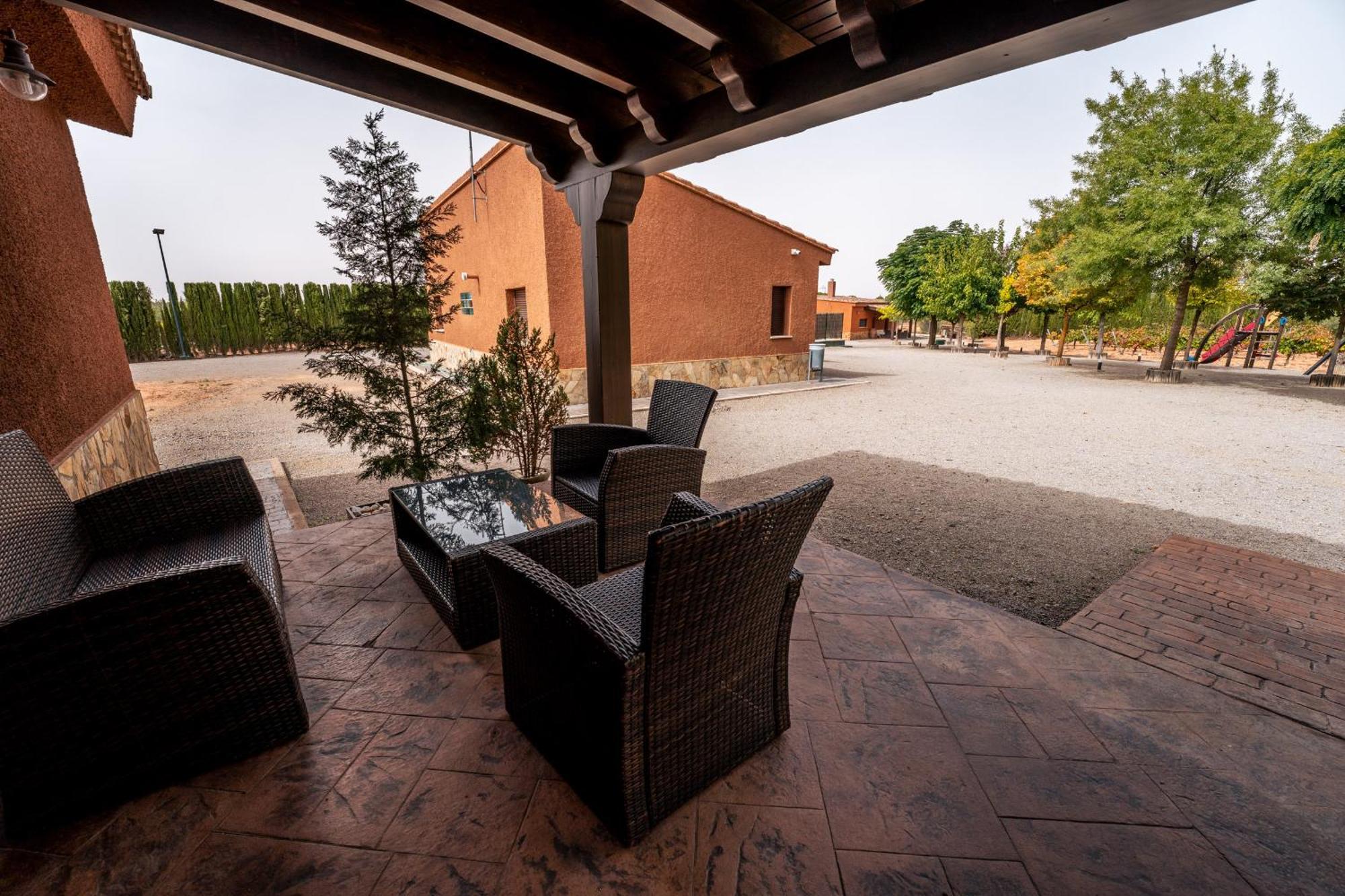 Bodega Andres Iniesta Con Visita Y Cata Villa Fuentealbilla Phòng bức ảnh